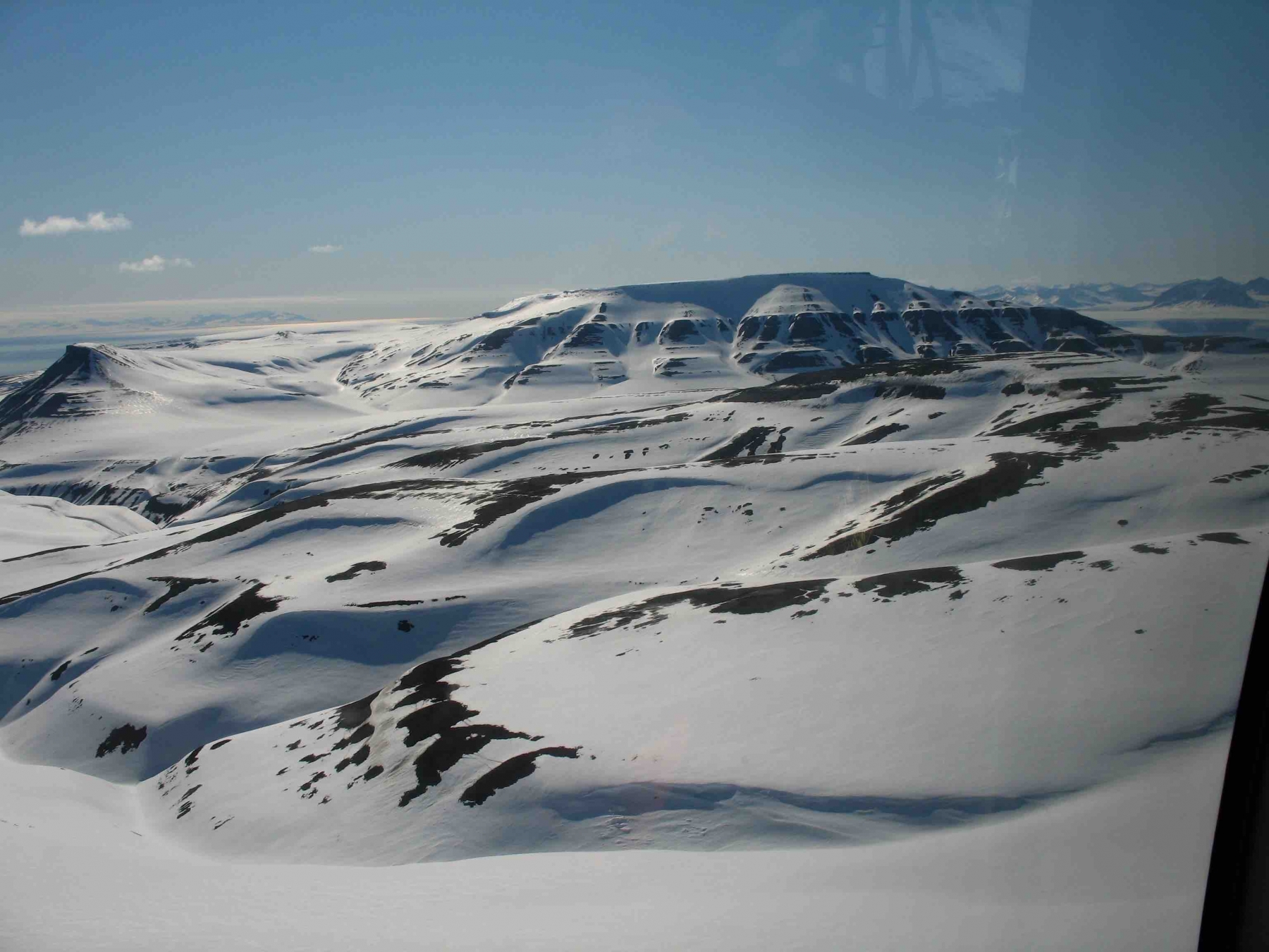 svalbard helicopter tour